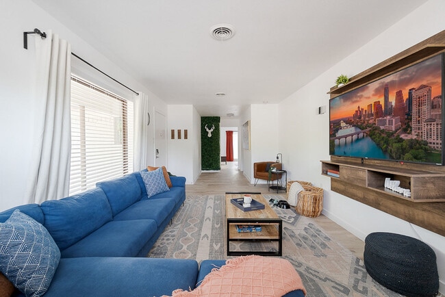 Photo - 631 Sherwood Dr Unit ID1018241P