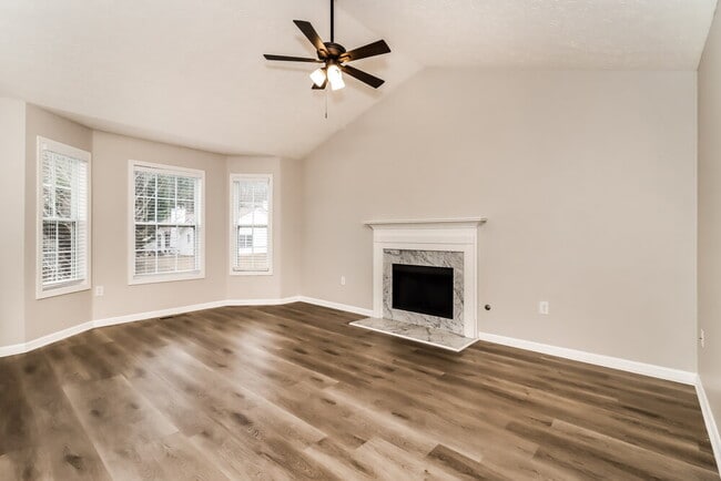 Photo - 204 Remington Pl Dr