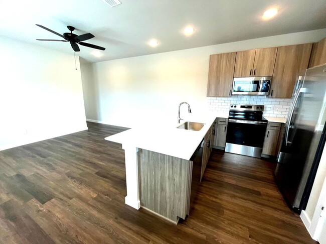 Photo - 1340 Co Rd 1106 Unit 02233