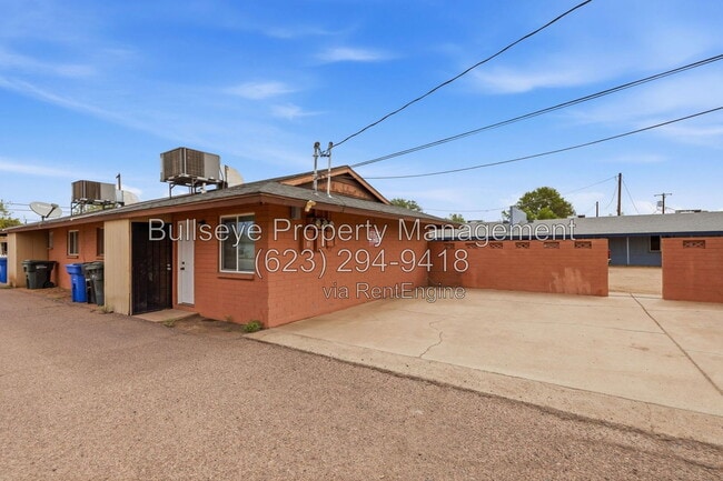 2245 W Glenrosa Ave Unit 2