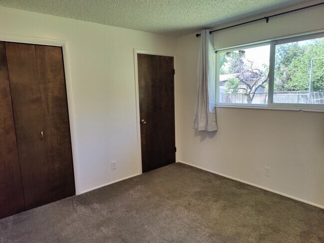 Photo - 262 W 1600 N St Unit 1