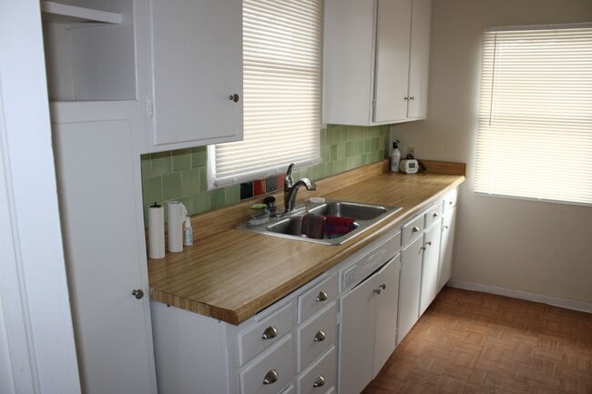 Photo - 2Bed 1 Bath Home for rent