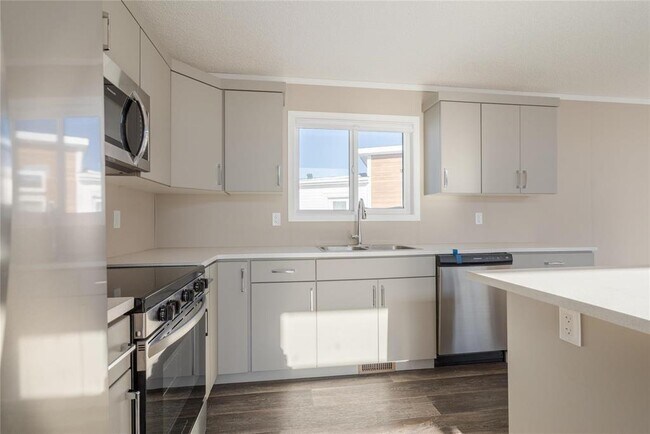 99 Prairie Oak Dr