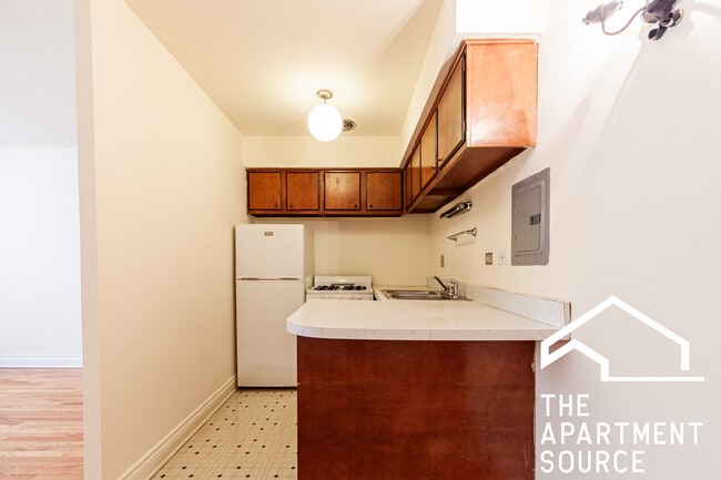 Photo - 660 W Wrightwood Ave Unit 101