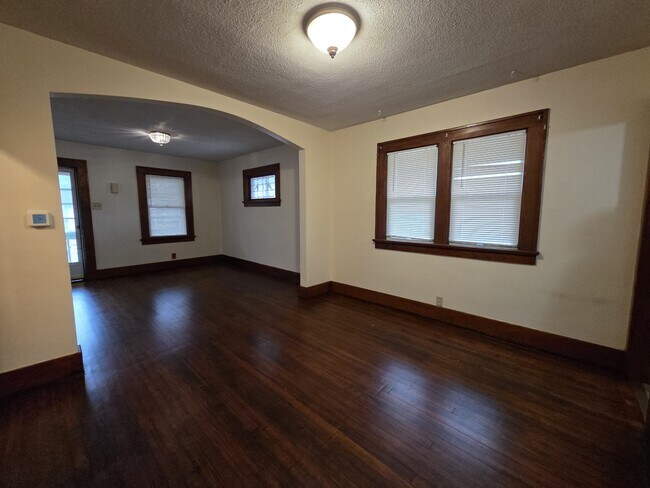 Photo - 1239 Charlotte Ave