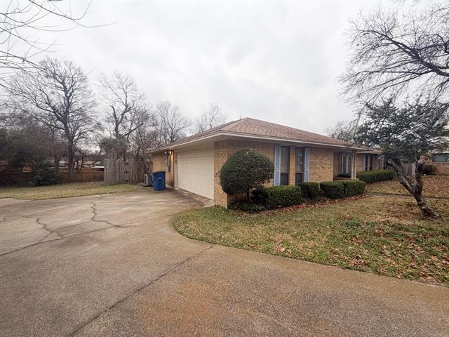 Photo - 1103 Scarlet Oaks Cir