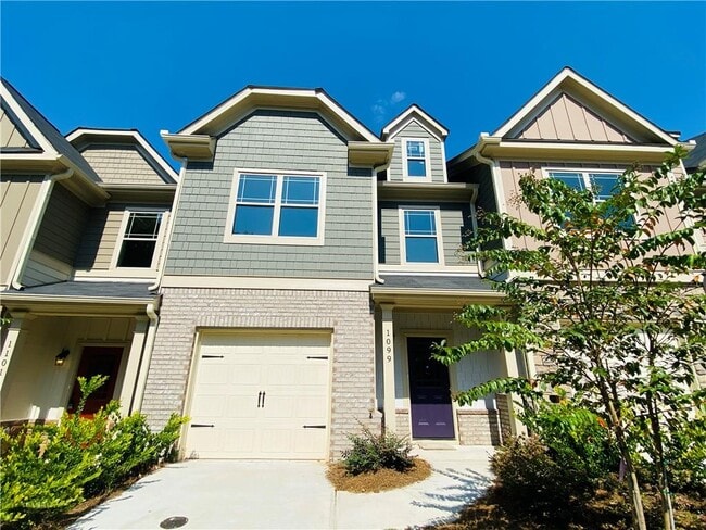 Building Photo - 1099 N Village Dr Rental