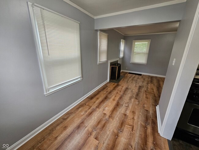 Photo - 830 Berkley Rd