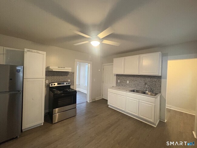 Photo - 56 Dorman St