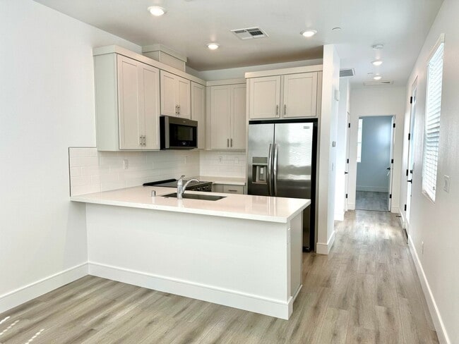 Photo - Newer One Bedroom in newer Santa Rosa Development!