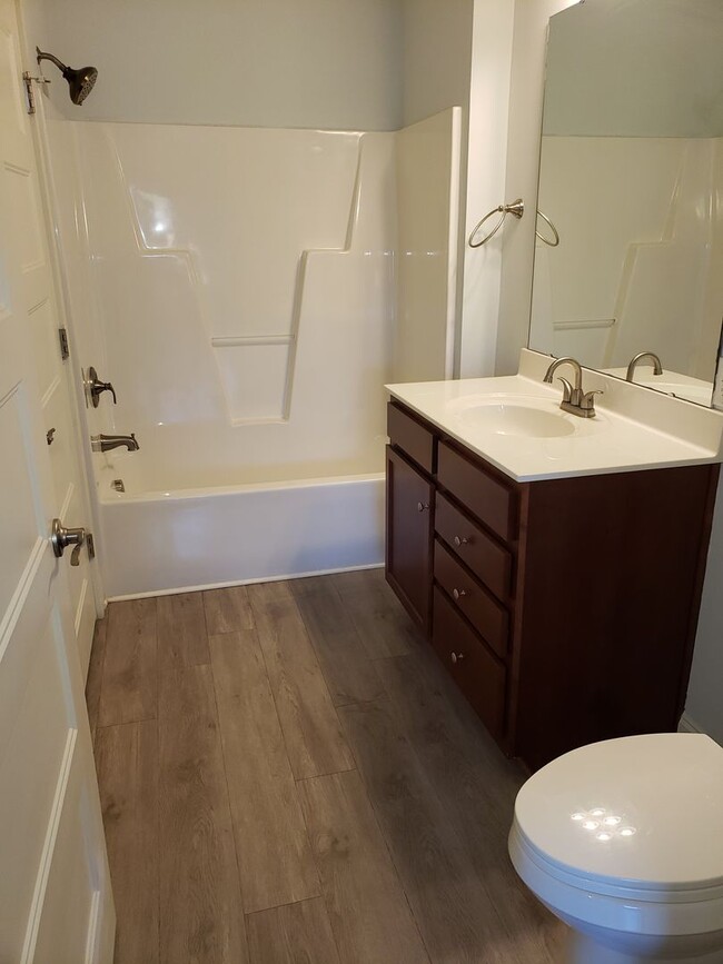 Photo - 2 Bedroom North Raleigh for rent