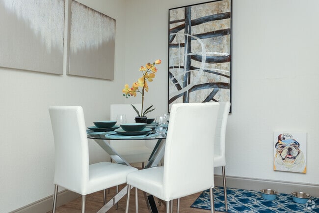 1BR, 1BA - A1 - 578SF
