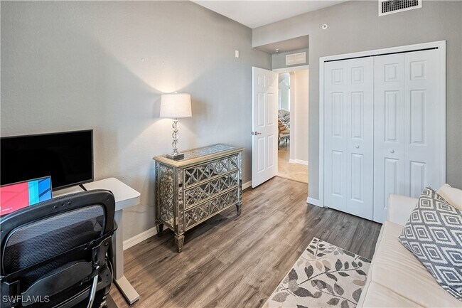 Photo - 9727 Acqua Ct Unit 423