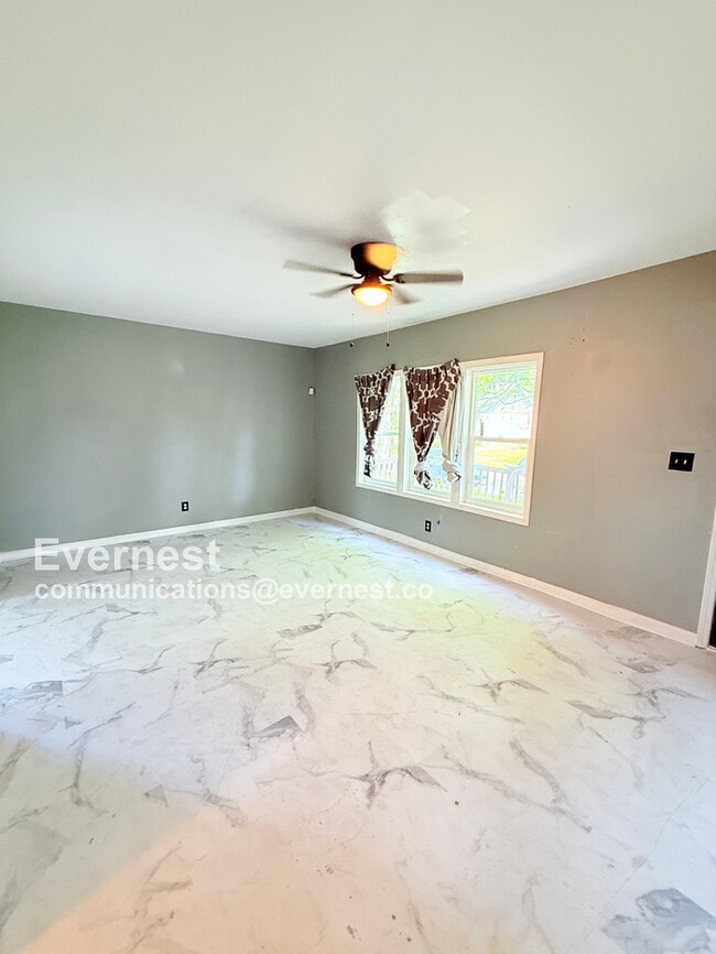 Photo - 12653 Waltham St