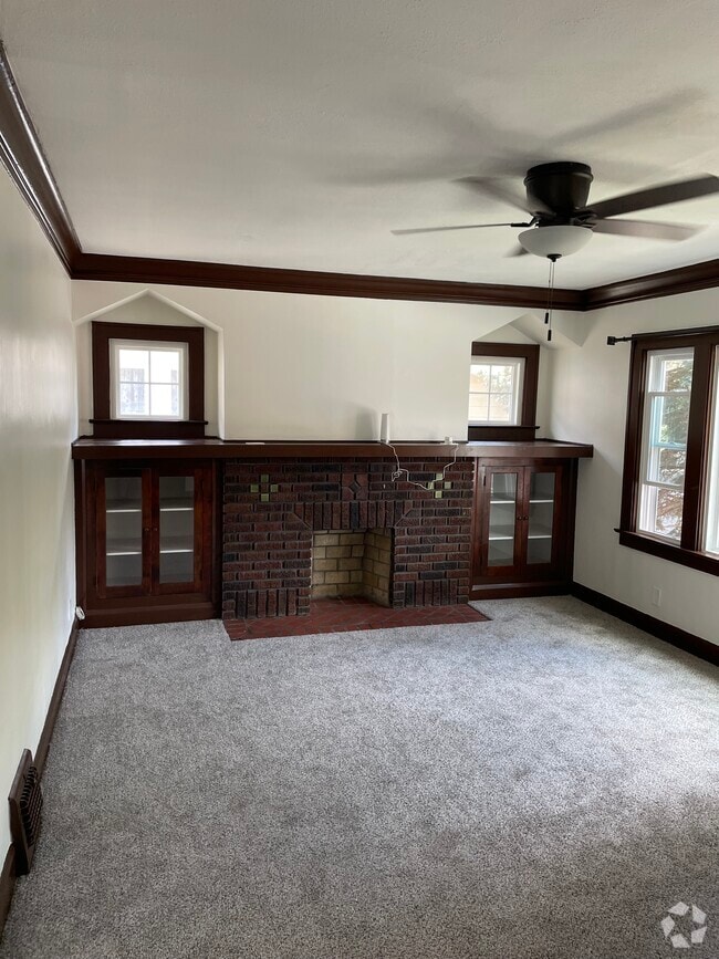 Building Photo - 2017 Lincoln Ave Rental