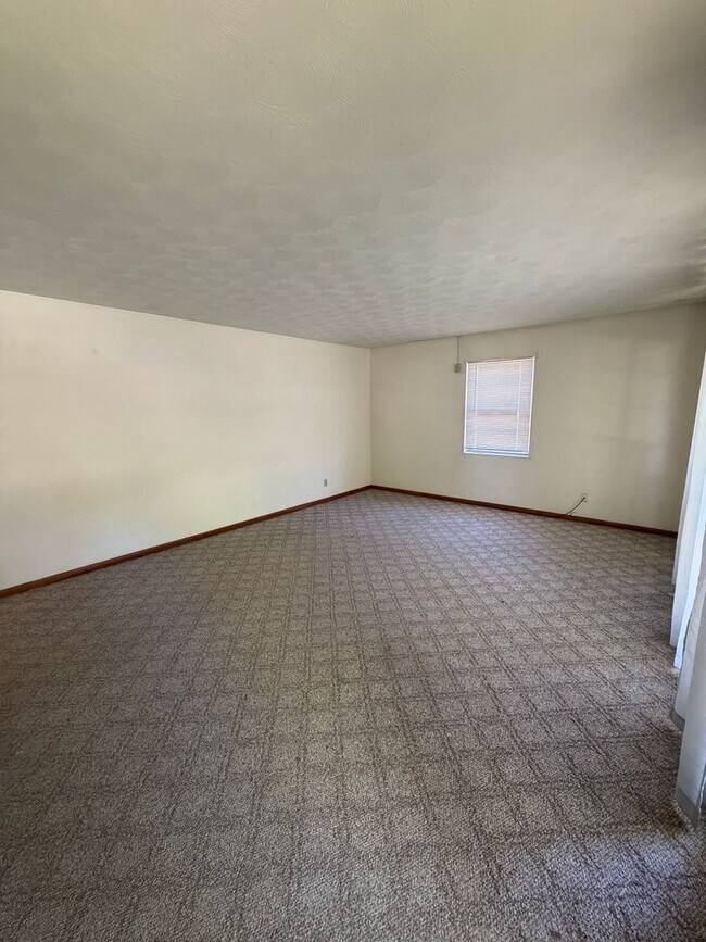 Photo - 206/208 Gray Unit 206