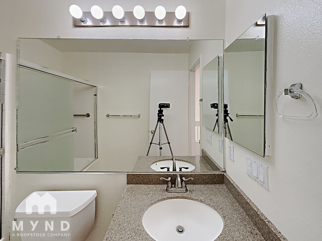 Photo - 5432 Crimson Cir House