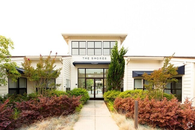 Building Photo - Waterfront living at The Shores in Richmond Rental