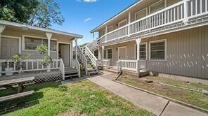 12033 18th St Unit 3