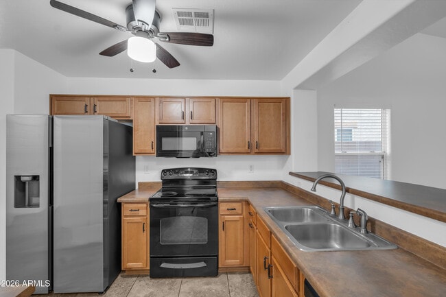 Photo - 1383 E Mayfield Dr