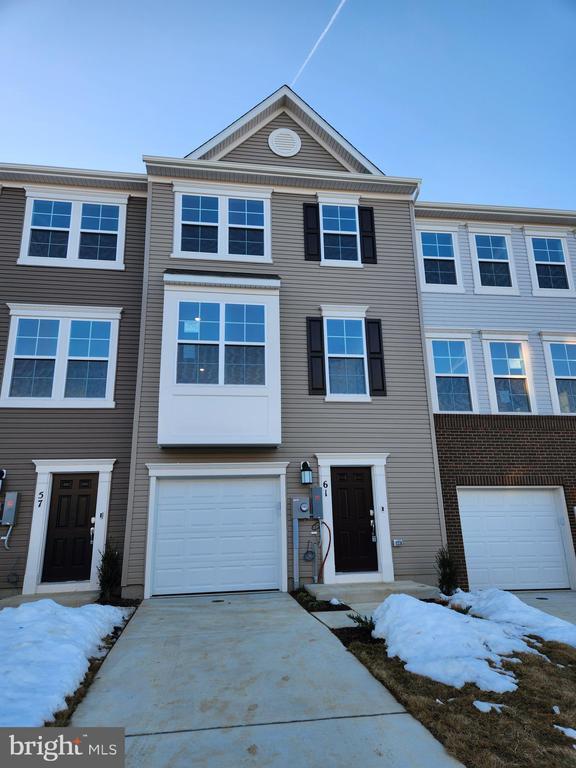 Photo - 61 Winterplace Dr Townhome