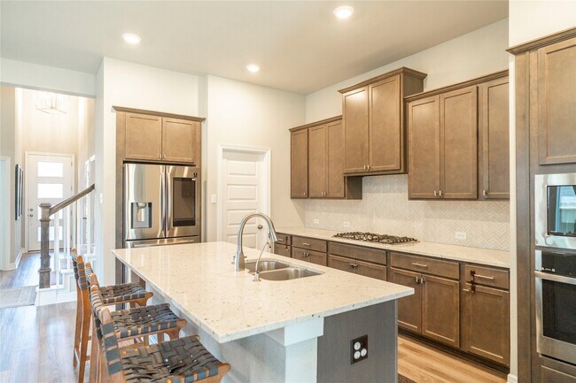 Photo - 29023 Laurel Grove Ln