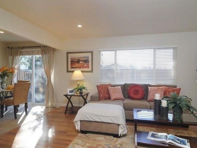 Photo - 415 Pinehurst Ave Unidad Pinehurst 415