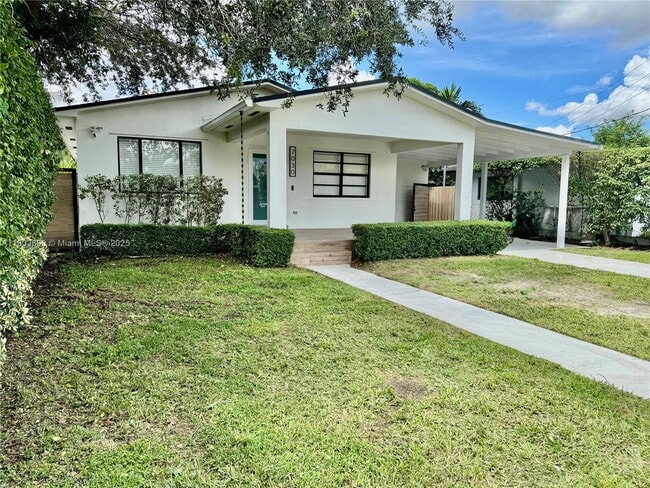 Building Photo - 7030 SW 87th Ct