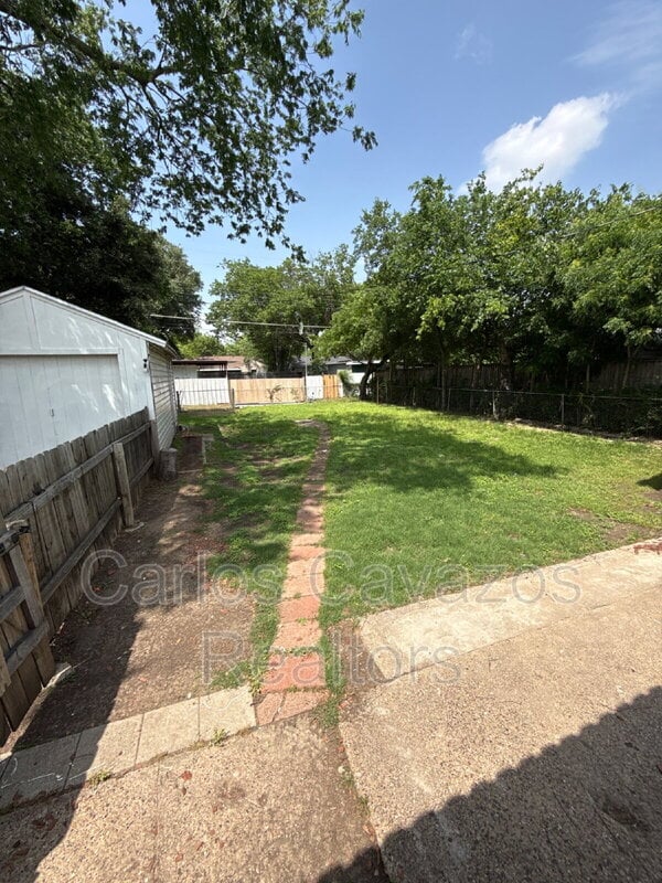 Photo - 1607 McAdams Ave