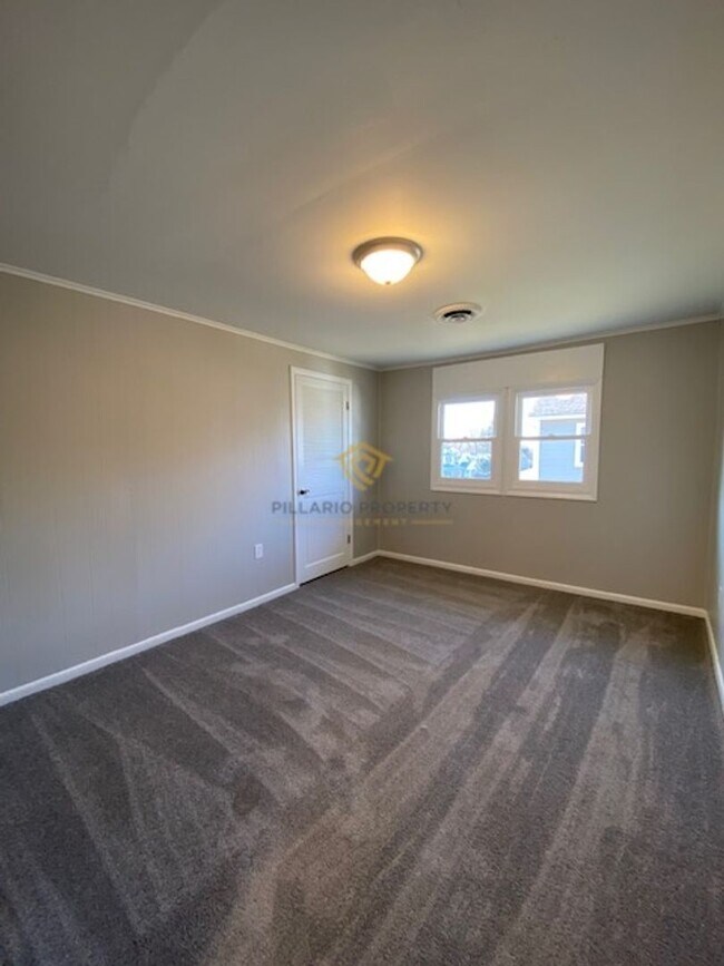 Photo - 2422 Coyner Ave Unidad 2422 Coyner Ave. B-Top