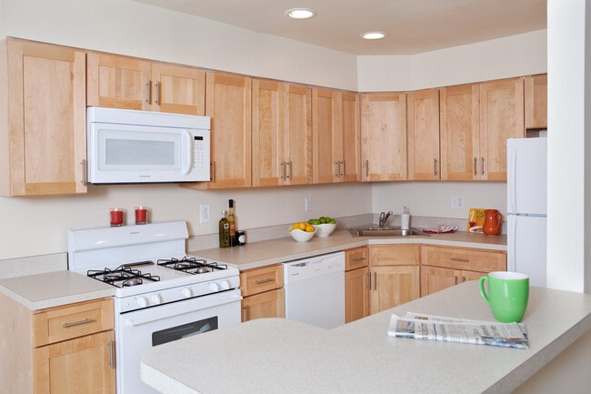 Photo - Stenton Apartments