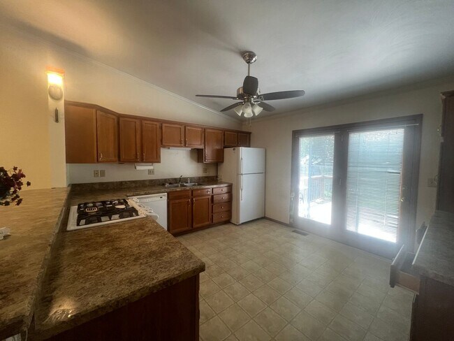 6327 Brent Dr Unit 6325 Brent Dr