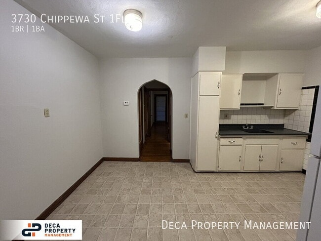 Photo - 3730 Chippewa St