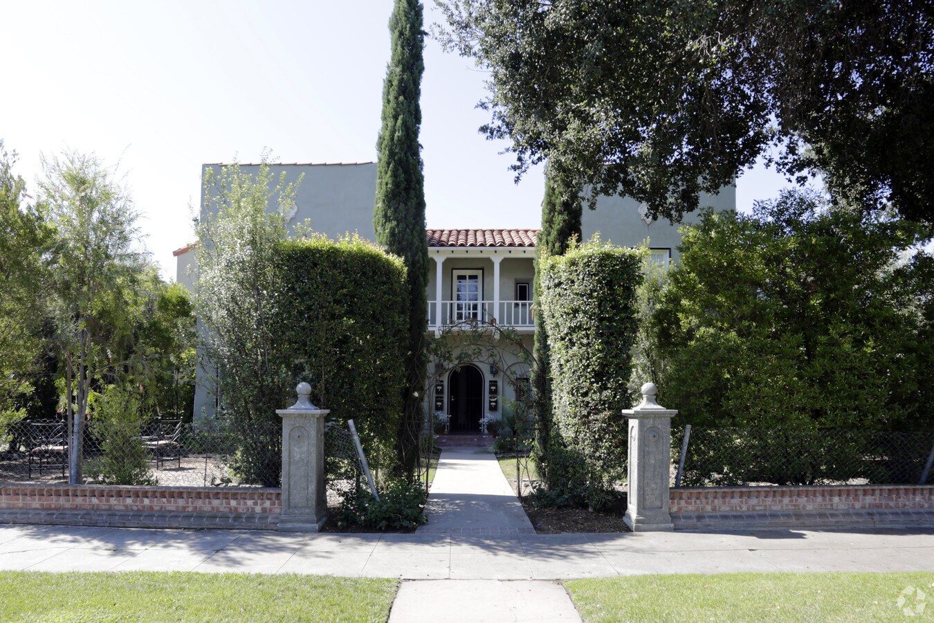 Photo - Chestnut Avenue Apartments