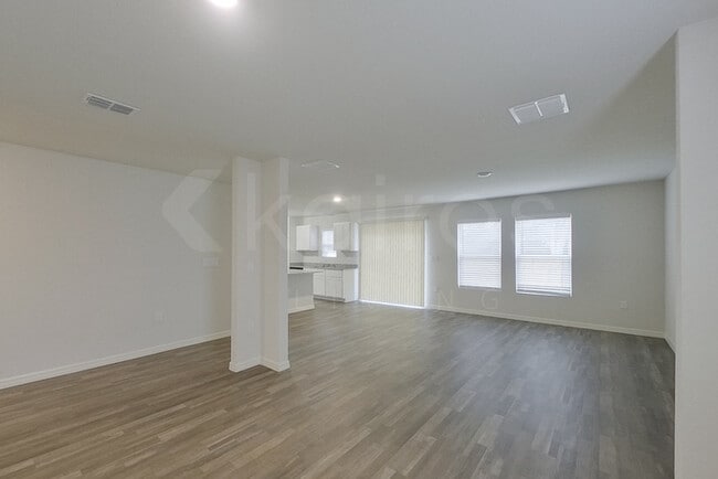 Photo - 7159 Meroni Blvd