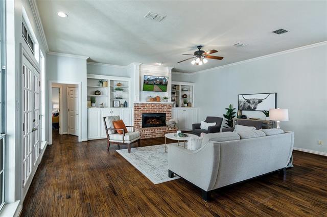 Photo - 4464 Longfellow Dr