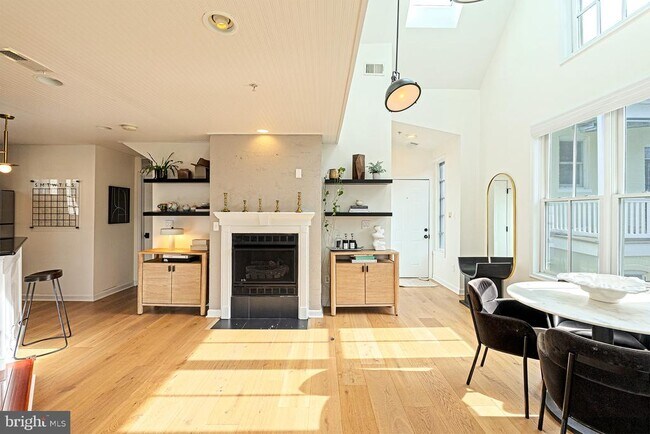 Photo - 3350 17th St NW Unit PH2