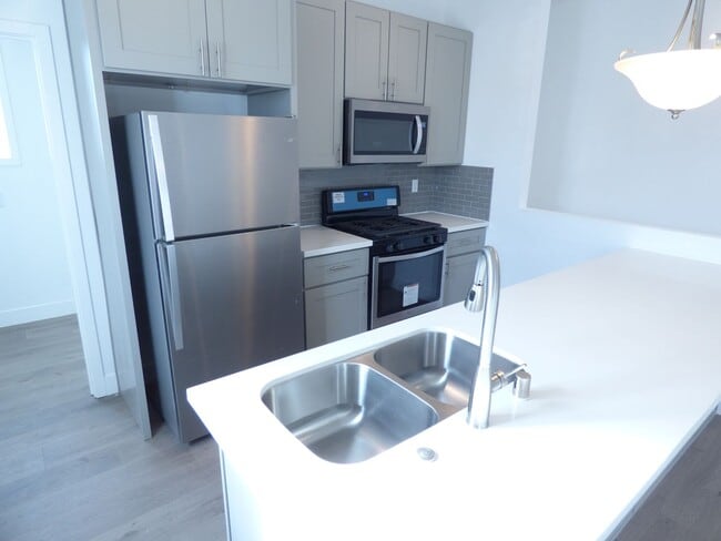 Photo - 1258 N Hobart Blvd Unit 1258 1/2 N Hobart Blvd