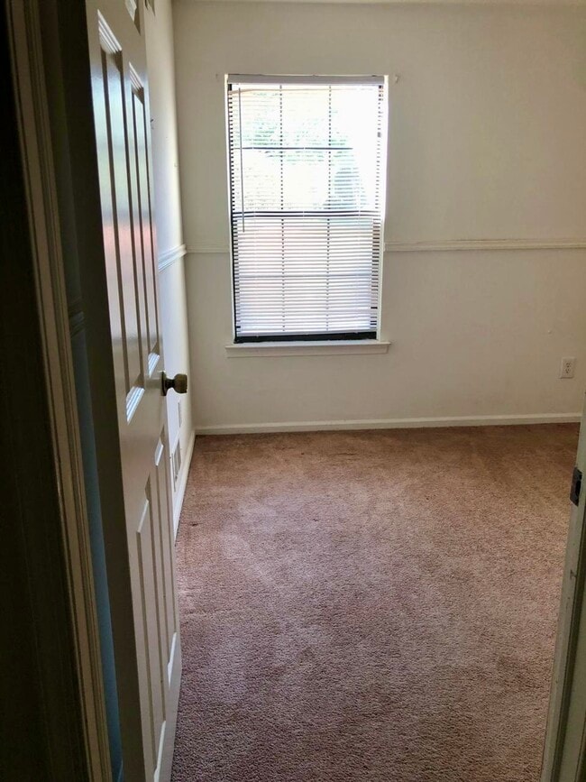 Photo - 404 Woodbridge Commons Way Unit 404