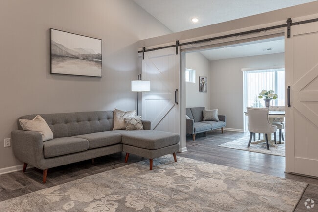 2BR, 2BA - 1365SF - Living Room - Chestnut Hills