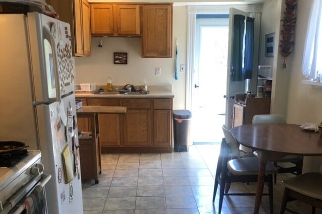 Photo - 7406 Flora Ave