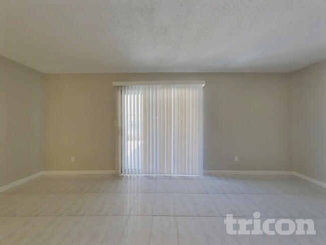 Photo - 405 Pirinen Ln