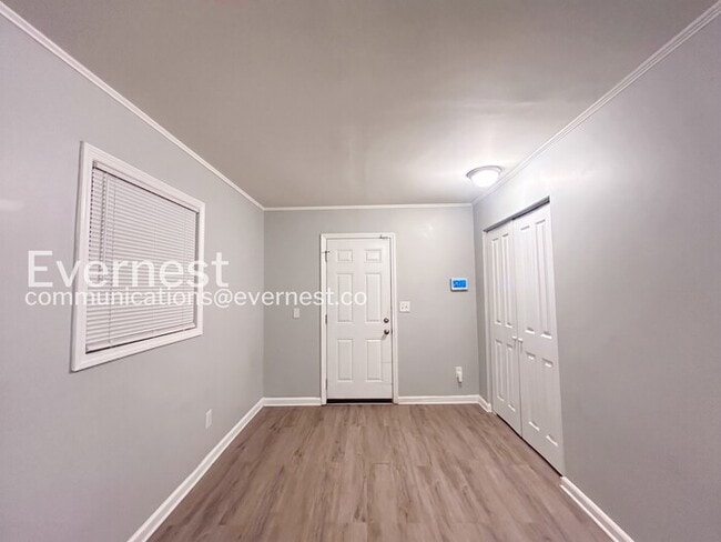 Photo - 5267 Joan of Arc Pl