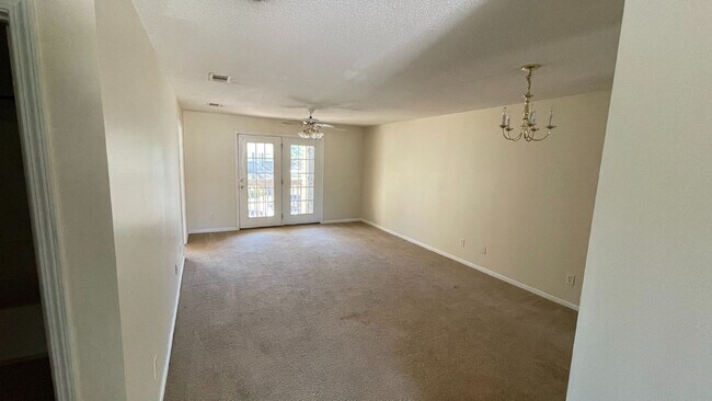 101 Hall St