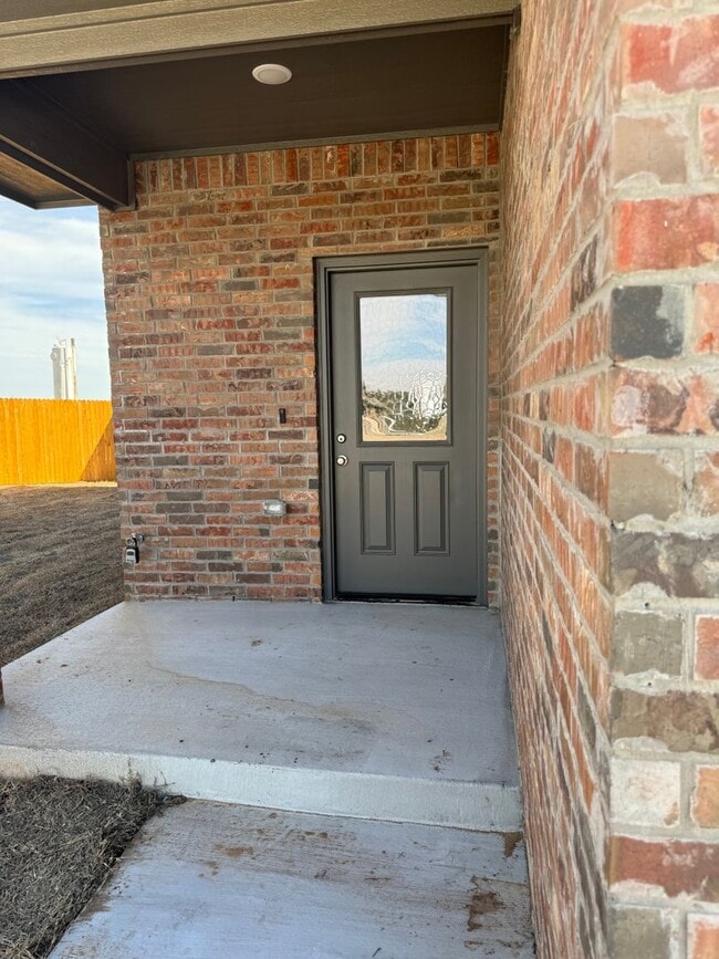 Photo - New construction duplex in Newcastle 3 bedroom with game room