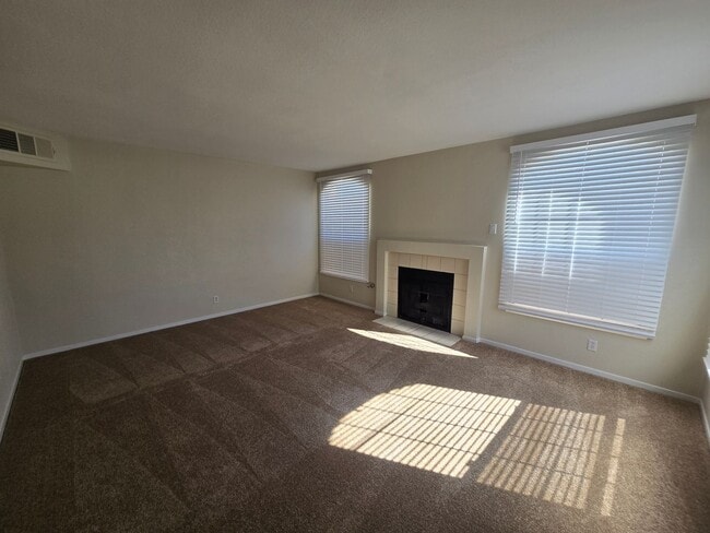 Photo - 2804 Crystal Lantern Dr