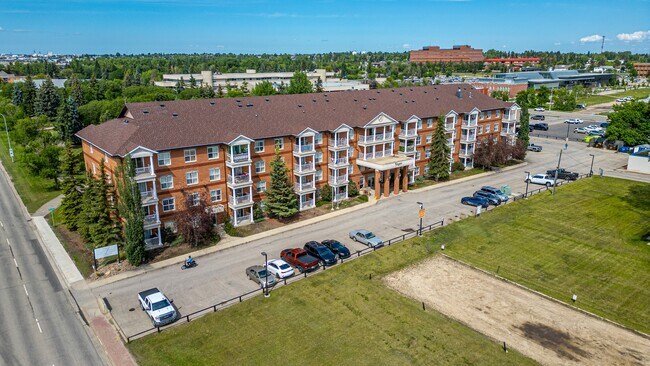 Photo - 9914-9101 101 Ave Unit 103