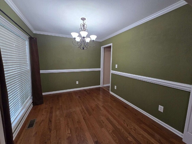 Photo - 3529 Southwood Dr