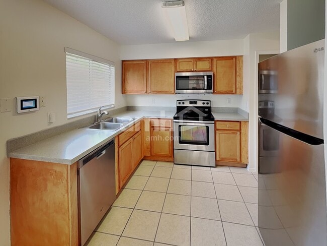 Photo - 1209 Blufield Ave