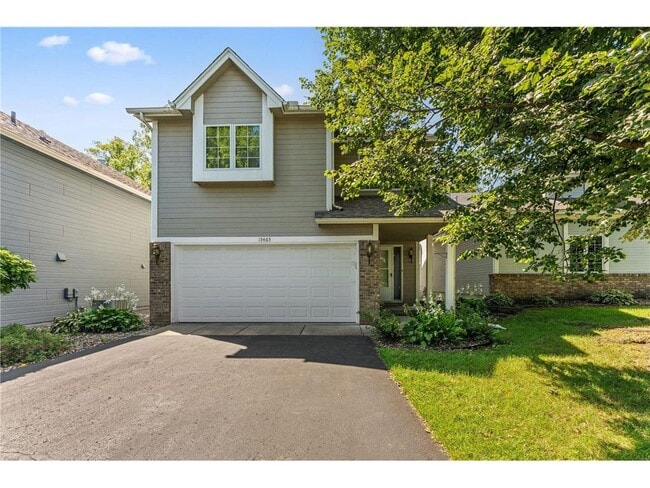 Building Photo - 15465 Sussex Dr Rental